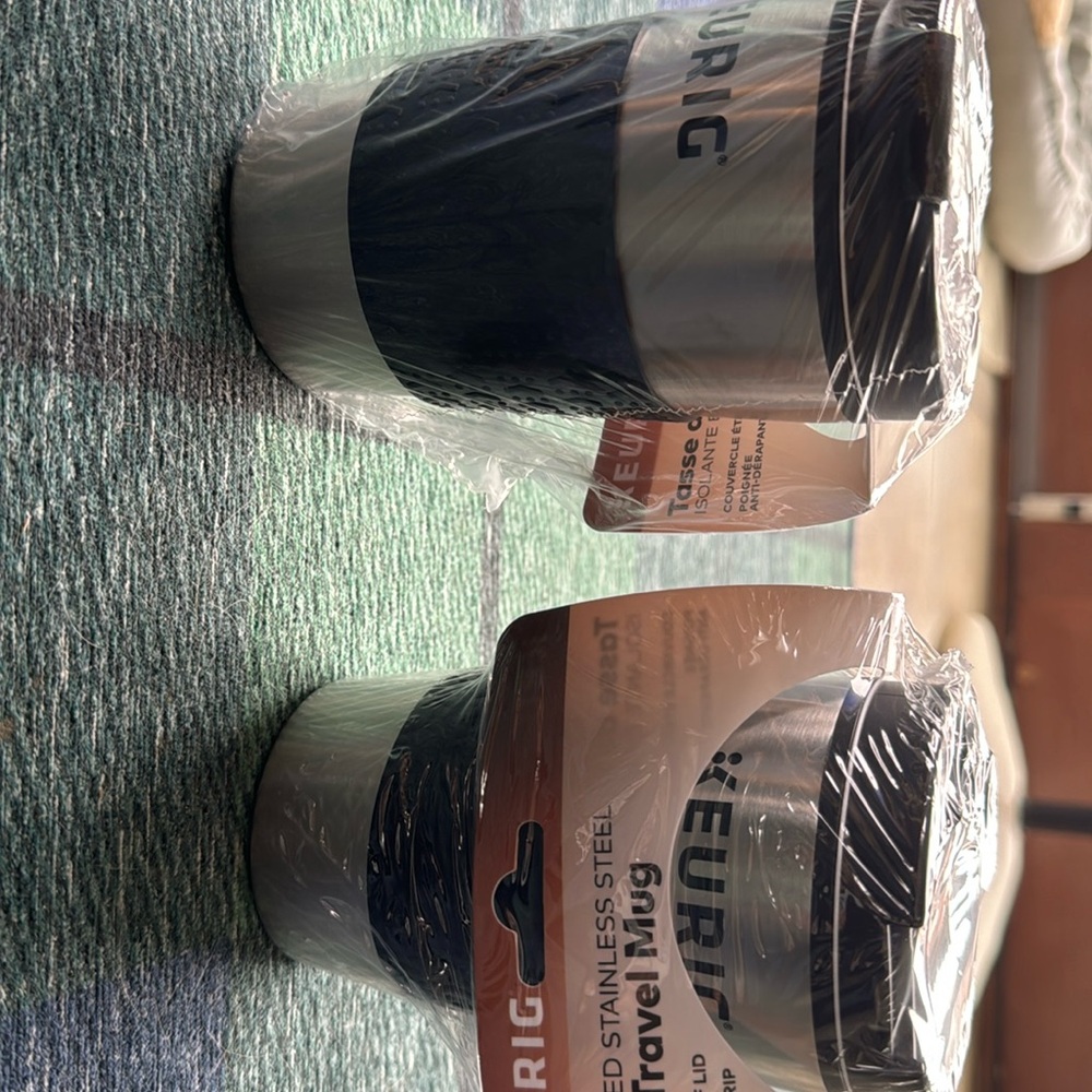 Brand new 12oz Keurig travel Mugs- 2 mugs